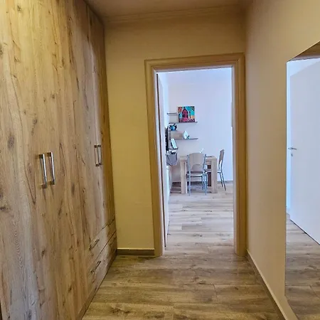 Dua'S Apartment Tirana Exterior photo